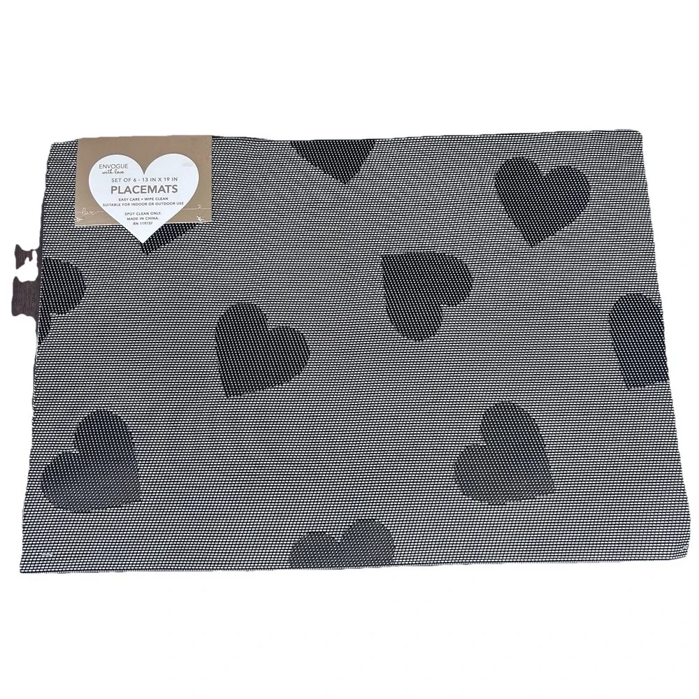 New Envogue With Love Hearts Reversible Print Placemats -Set of 6 Indoor/Outdoor